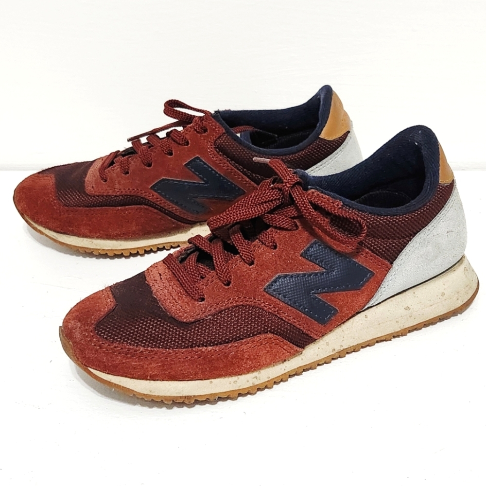 New Balance Maroon & Sky Blue Suede 620 Lace Up Sneakers